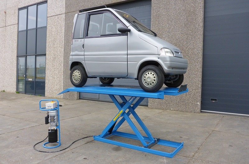 ASM0705H quad bike lift - 1.30 meter wide table and ramp - Гаражна опрема: slika 3 ASM0705H quad bike lift - 1.30 meter wide table and ramp - Гаражна опрема: slika 3