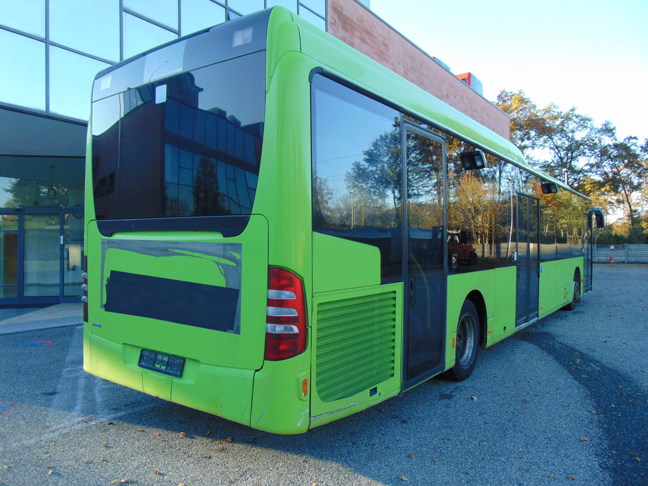 Prigradski autobus N.11 MERCEDES BENZ CITARO O530 LE – Anno 2010: slika 7