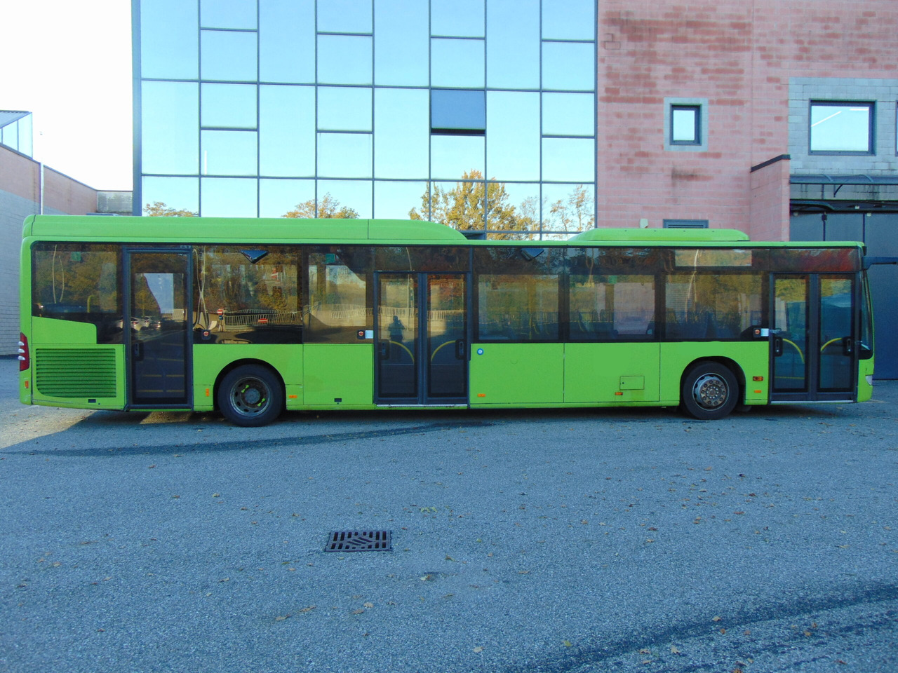 Prigradski autobus N.11 MERCEDES BENZ CITARO O530 LE – Anno 2010: slika 8