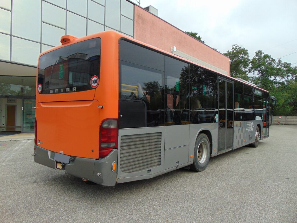 Lizing  N.3 SETRA S 415 NF – Anno 2008 N.3 SETRA S 415 NF – Anno 2008: slika 7