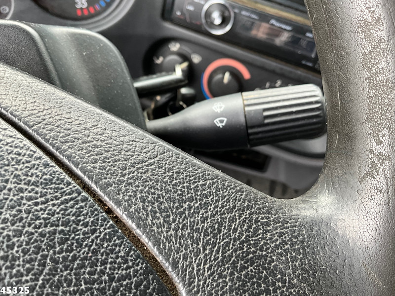 Kamion sa hidrauličnom kukom, Kamion sa dizalicom DAF FA 45 LF 180 HMF 7 Tonmeter laadkraan: slika 12