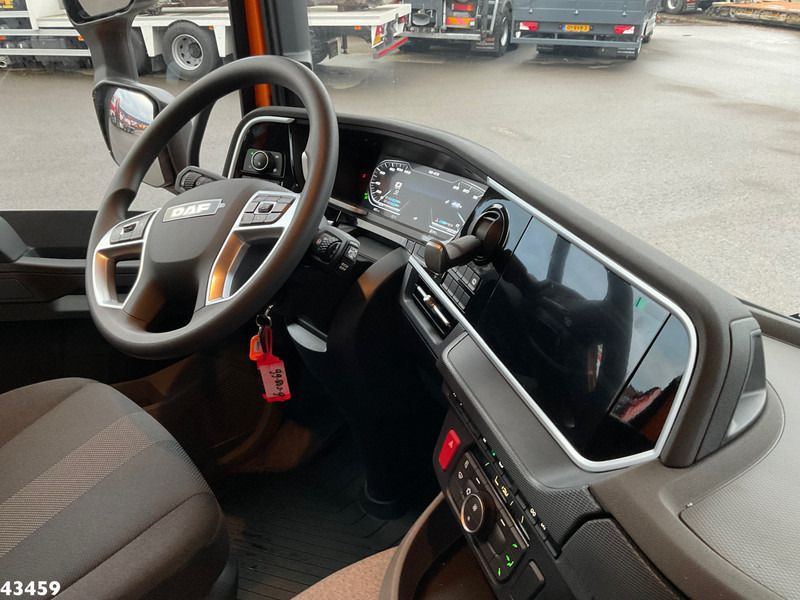 Interior photo 2:  Lizing DAF FAN XD 450 Hiab 23 Tonmeter laadkraan DAF FAN XD 450 Hiab 23 Tonmeter laadkraan