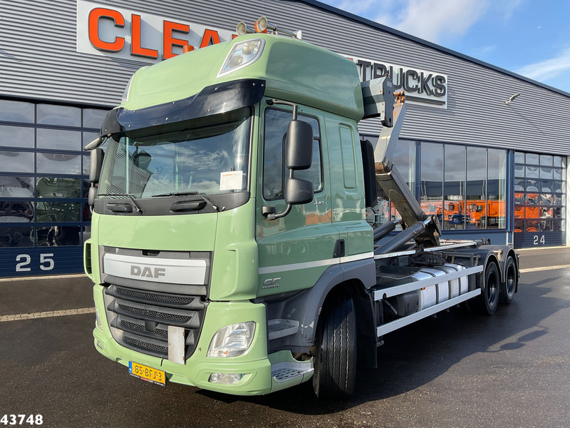 DAF FAS CF 440 Euro 6 VDL 21 Ton haakarmsysteem - Kamion sa hidrauličnom kukom: slika 1 DAF FAS CF 440 Euro 6 VDL 21 Ton haakarmsysteem - Kamion sa hidrauličnom kukom: slika 1