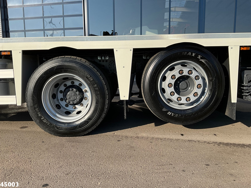 Novu Kamion sa dizalicom DAF FAX XF 530 HMF 95 Tonmeter laadkraan + Fly-Jib NEW & UNUSED!: slika 16 Novu Kamion sa dizalicom DAF FAX XF 530 HMF 95 Tonmeter laadkraan + Fly-Jib NEW & UNUSED!: slika 16