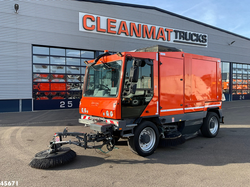 Dulevo 5020 Euro 6 with 3-rd brush - Autočistilica: slika 2 Dulevo 5020 Euro 6 with 3-rd brush - Autočistilica: slika 2