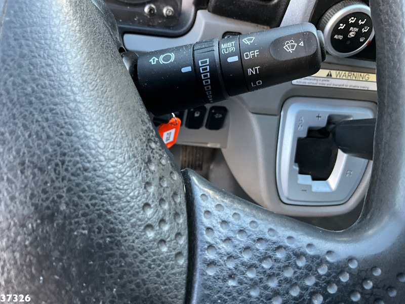 Kamion za smeće FUSO Canter 9C18 Euro 6 Geesink 7m³ Just 157.014 km!: slika 13 Kamion za smeće FUSO Canter 9C18 Euro 6 Geesink 7m³ Just 157.014 km!: slika 13