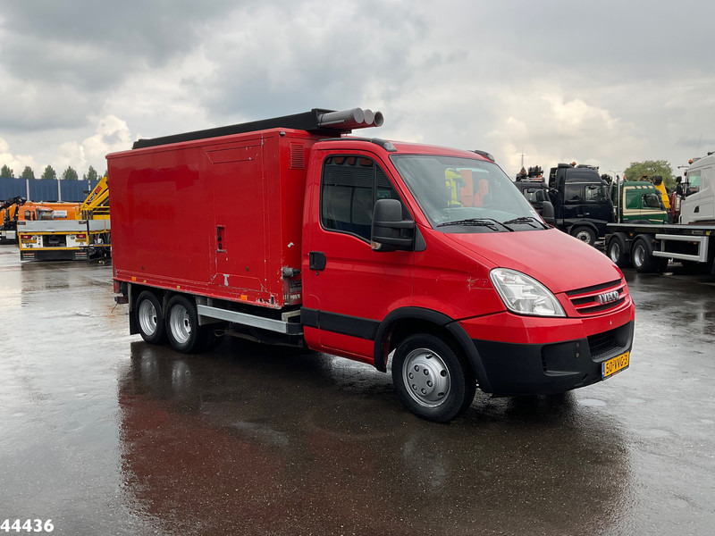 Iveco Daily 40C18 + Veldhuizen oplegger ROM Hogedrukinstallatie - Vakuumska cisterna: slika 3 Iveco Daily 40C18 + Veldhuizen oplegger ROM Hogedrukinstallatie - Vakuumska cisterna: slika 3