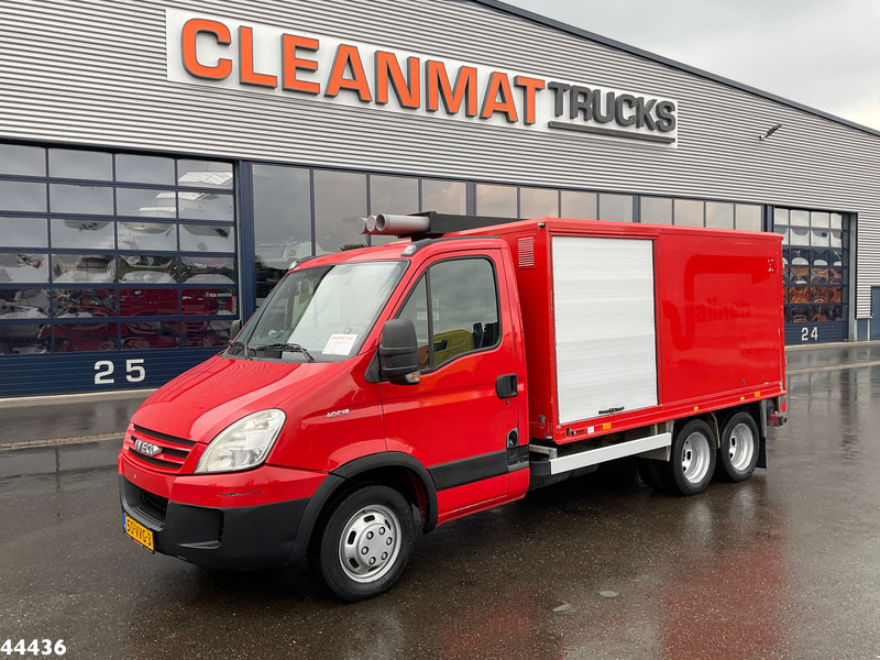 Iveco Daily 40C18 + Veldhuizen oplegger ROM Hogedrukinstallatie - Vakuumska cisterna: slika 2 Iveco Daily 40C18 + Veldhuizen oplegger ROM Hogedrukinstallatie - Vakuumska cisterna: slika 2