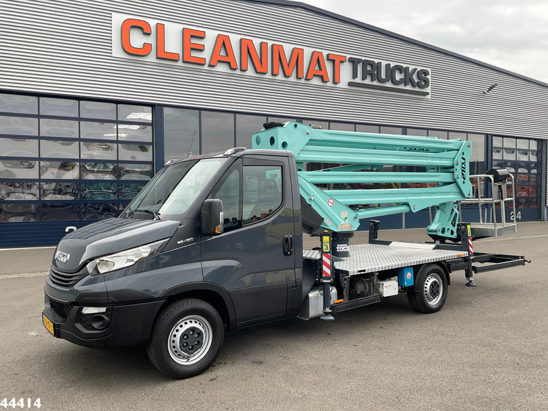 Iveco Daily 35S12 20 Meter hoogwerker + JIB Just 6.039 km! - Kamion: slika 3 Iveco Daily 35S12 20 Meter hoogwerker + JIB Just 6.039 km! - Kamion: slika 3