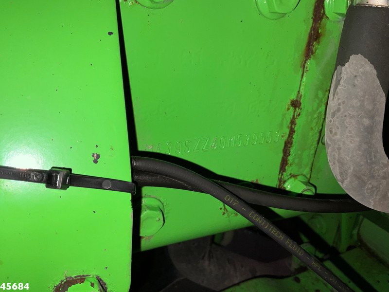 Kamion sa hidrauličnom kukom MAN TGA 41.440 8x4 Full Steel AJK 26 Ton haakarmsysteem + Laadplateau met Hiab 28 Tonmeter laadkraan: slika 18 Kamion sa hidrauličnom kukom MAN TGA 41.440 8x4 Full Steel AJK 26 Ton haakarmsysteem + Laadplateau met Hiab 28 Tonmeter laadkraan: slika 18