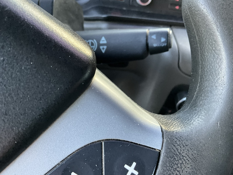 Kamion sa hidrauličnom kukom MAN TGA 41.440 8x4 Full Steel AJK 26 Ton haakarmsysteem + Laadplateau met Hiab 28 Tonmeter laadkraan: slika 7 Kamion sa hidrauličnom kukom MAN TGA 41.440 8x4 Full Steel AJK 26 Ton haakarmsysteem + Laadplateau met Hiab 28 Tonmeter laadkraan: slika 7