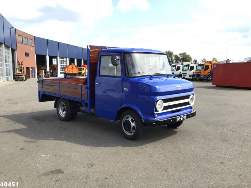 Opel BLITZ 300-6H - Kamion sa tovarnim sandukom: slika 4 Opel BLITZ 300-6H - Kamion sa tovarnim sandukom: slika 4