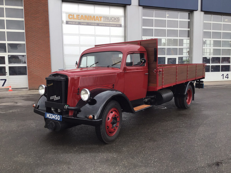 Opel Blitz 3.6-42-30 - Kamion sa tovarnim sandukom: slika 1 Opel Blitz 3.6-42-30 - Kamion sa tovarnim sandukom: slika 1