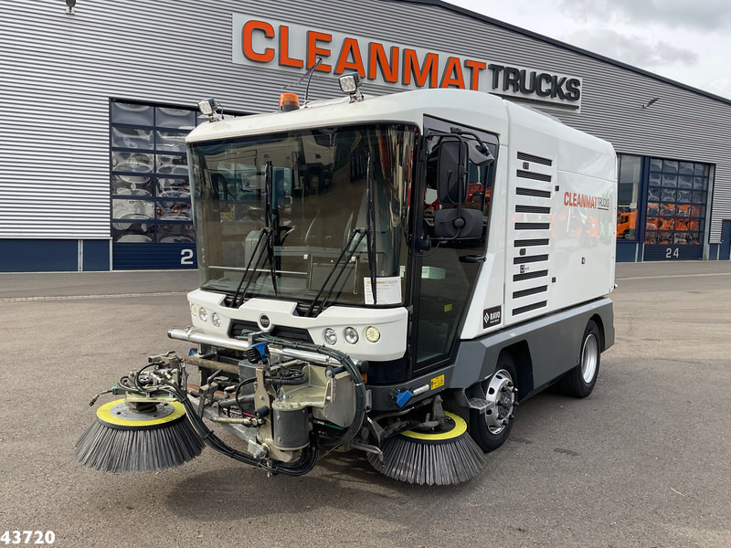 Ravo 540 STH Euro 6 with 3-rd brush - Autočistilica: slika 2 Ravo 540 STH Euro 6 with 3-rd brush - Autočistilica: slika 2