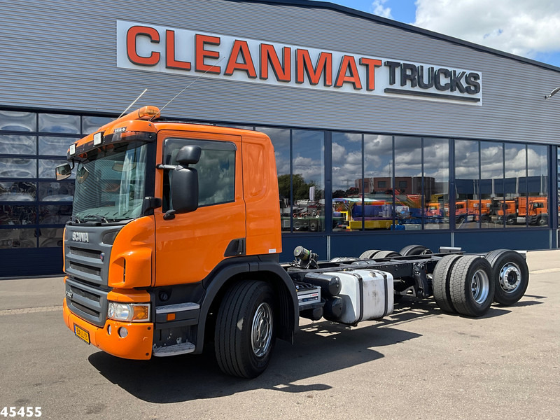 Scania P 280 6x2 Chassis Cabine with PTO Just 218.646 km! - Kamion sa golom šasijom i zatvorenom kabinom: slika 1 Scania P 280 6x2 Chassis Cabine with PTO Just 218.646 km! - Kamion sa golom šasijom i zatvorenom kabinom: slika 1