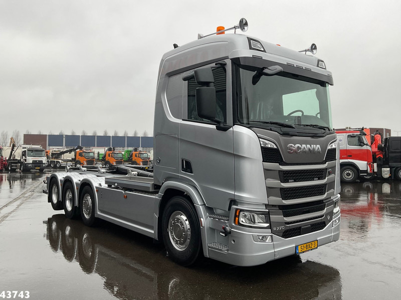 Scania R770 V8 8x2 Euro 6 Retarder Hyvalift 26 Ton NEW AND UNUSED! - Kamion sa hidrauličnom kukom: slika 3 Scania R770 V8 8x2 Euro 6 Retarder Hyvalift 26 Ton NEW AND UNUSED! - Kamion sa hidrauličnom kukom: slika 3