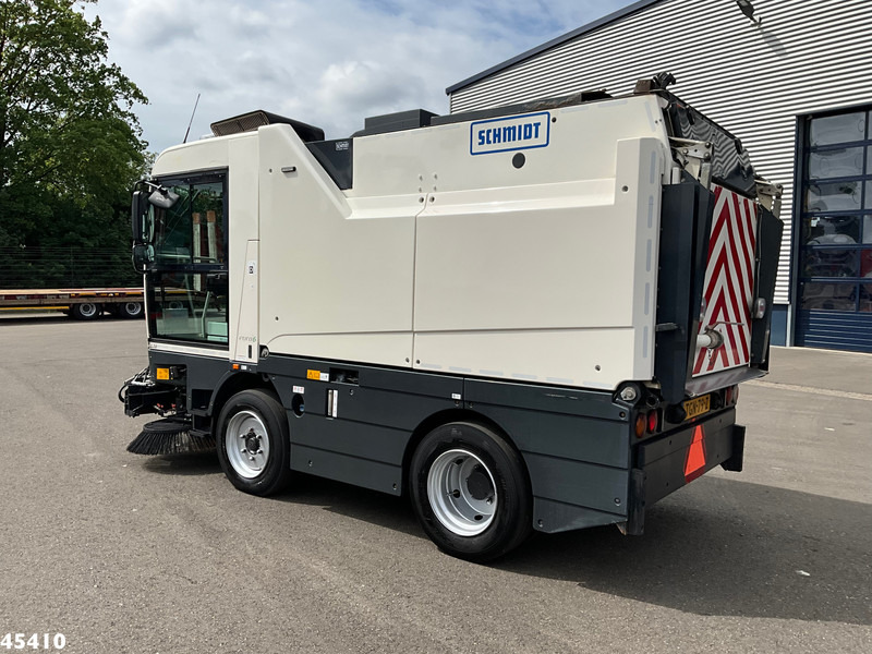 Schmidt Cleango 500 Compact Euro 6 with 3-rd brush - Autočistilica: slika 4 Schmidt Cleango 500 Compact Euro 6 with 3-rd brush - Autočistilica: slika 4