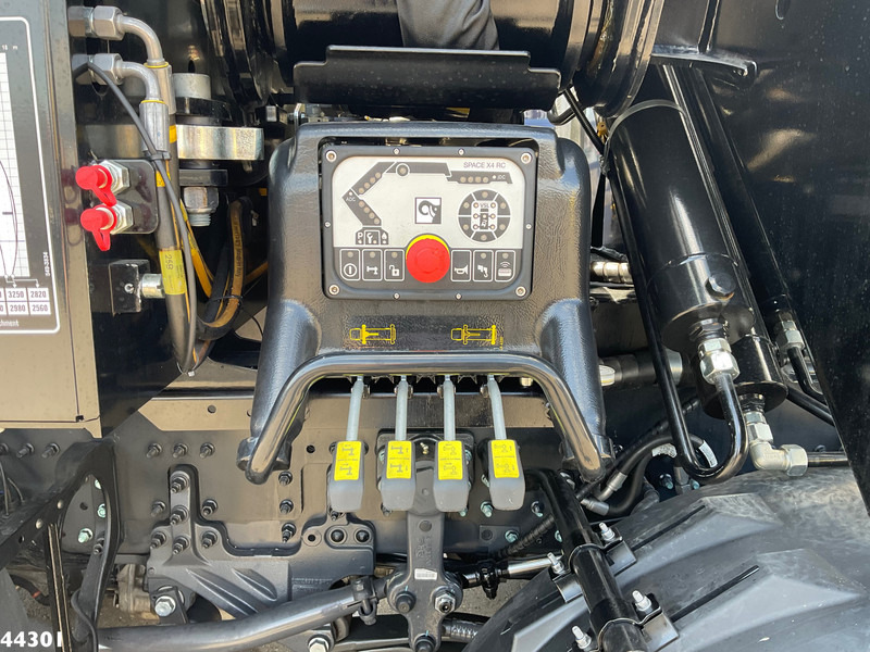 Novu Kamion sa hidrauličnom kukom, Kamion sa dizalicom Volvo FMX 500 8x4 Euro 6 Hiab 65 Tonmeter laadkraan + Multilift 25 Ton haakarmsysteem NEW AND UNUSED!: slika 12 Novu Kamion sa hidrauličnom kukom, Kamion sa dizalicom Volvo FMX 500 8x4 Euro 6 Hiab 65 Tonmeter laadkraan + Multilift 25 Ton haakarmsysteem NEW AND UNUSED!: slika 12