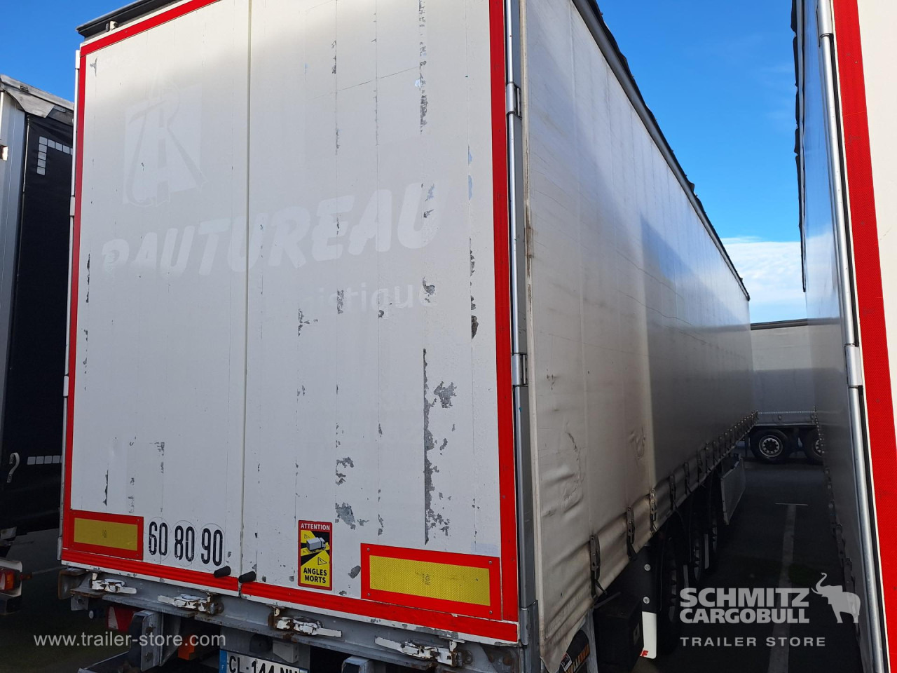 Lizing FRUEHAUF Curtainsider Standard Taillift FRUEHAUF Curtainsider Standard Taillift: slika 7 Lizing FRUEHAUF Curtainsider Standard Taillift FRUEHAUF Curtainsider Standard Taillift: slika 7