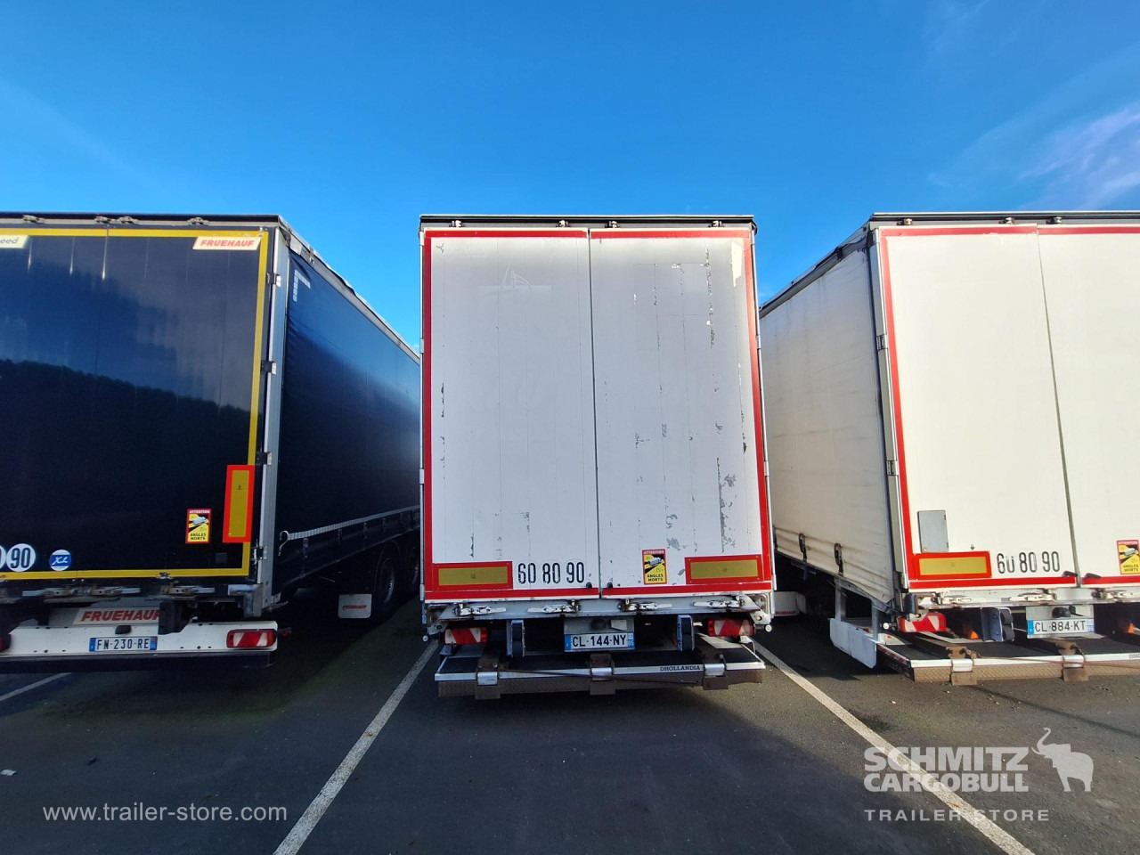 Lizing FRUEHAUF Curtainsider Standard Taillift FRUEHAUF Curtainsider Standard Taillift: slika 6 Lizing FRUEHAUF Curtainsider Standard Taillift FRUEHAUF Curtainsider Standard Taillift: slika 6