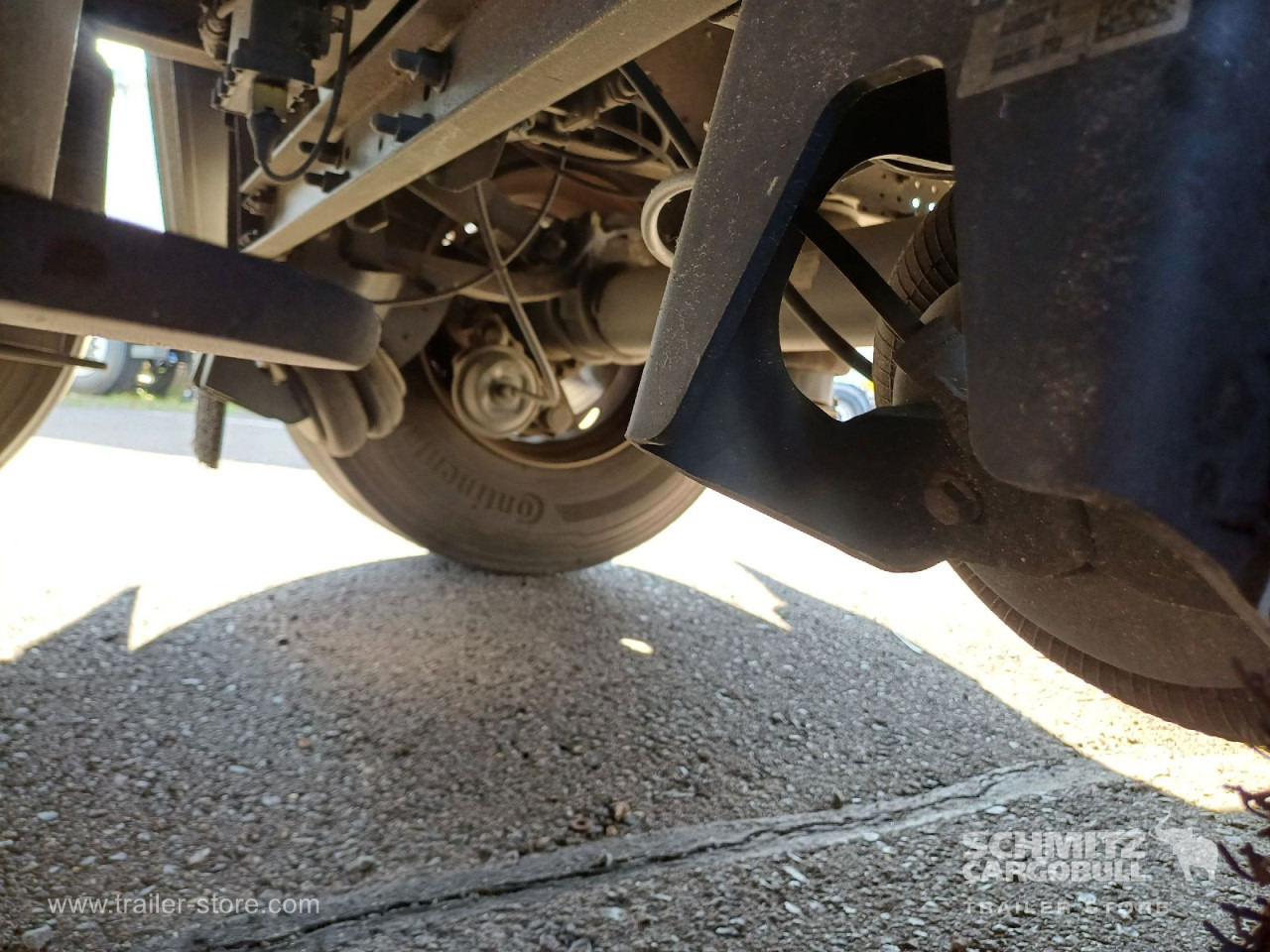SCHMITZ Auflieger Curtainsider Standard - Poluprikolica sa ceradom: slika 5 SCHMITZ Auflieger Curtainsider Standard - Poluprikolica sa ceradom: slika 5