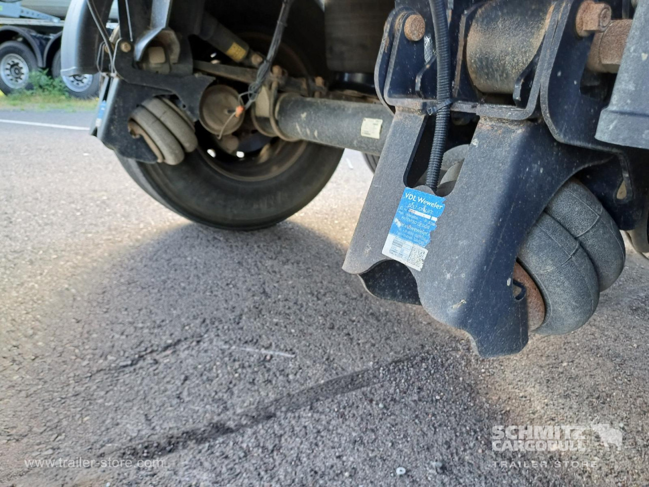 SCHMITZ Auflieger Kipper Alukastenmulde 24m³ - Poluprikolica istovarivača: slika 4 SCHMITZ Auflieger Kipper Alukastenmulde 24m³ - Poluprikolica istovarivača: slika 4