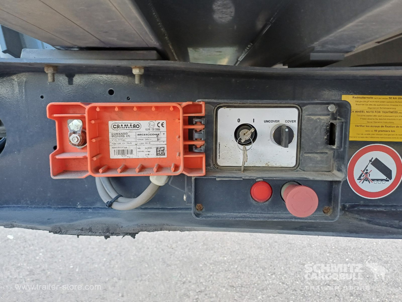 SCHMITZ Auflieger Kipper Alukastenmulde 24m³ - Poluprikolica istovarivača: slika 2 SCHMITZ Auflieger Kipper Alukastenmulde 24m³ - Poluprikolica istovarivača: slika 2