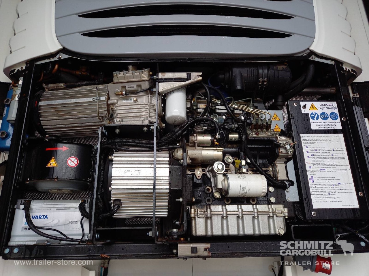 SCHMITZ Auflieger Tiefkühler Standard Double deck - Izotermička poluprikolica: slika 4 SCHMITZ Auflieger Tiefkühler Standard Double deck - Izotermička poluprikolica: slika 4