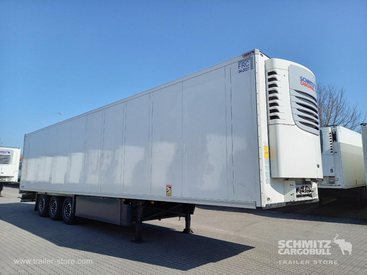 SCHMITZ Auflieger Tiefkühler Standard Double deck - Izotermička poluprikolica: slika 1 SCHMITZ Auflieger Tiefkühler Standard Double deck - Izotermička poluprikolica: slika 1