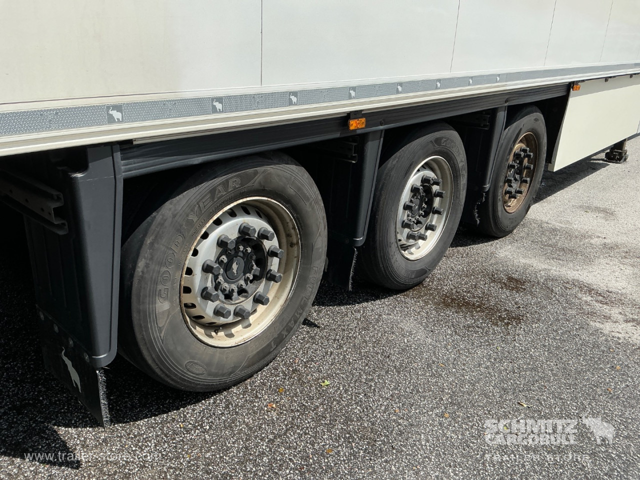 SCHMITZ Reefer Meat hanging system - Izotermička poluprikolica: slika 3 SCHMITZ Reefer Meat hanging system - Izotermička poluprikolica: slika 3