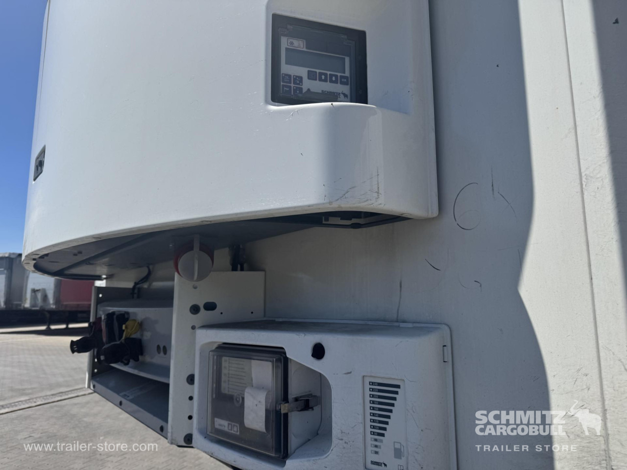 Izotermička poluprikolica SCHMITZ Reefer Standard Double deck: slika 6 Izotermička poluprikolica SCHMITZ Reefer Standard Double deck: slika 6