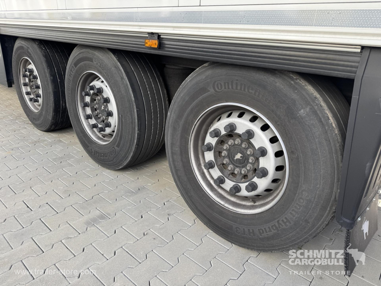 SCHMITZ Reefer Standard Double deck - Izotermička poluprikolica: slika 3 SCHMITZ Reefer Standard Double deck - Izotermička poluprikolica: slika 3