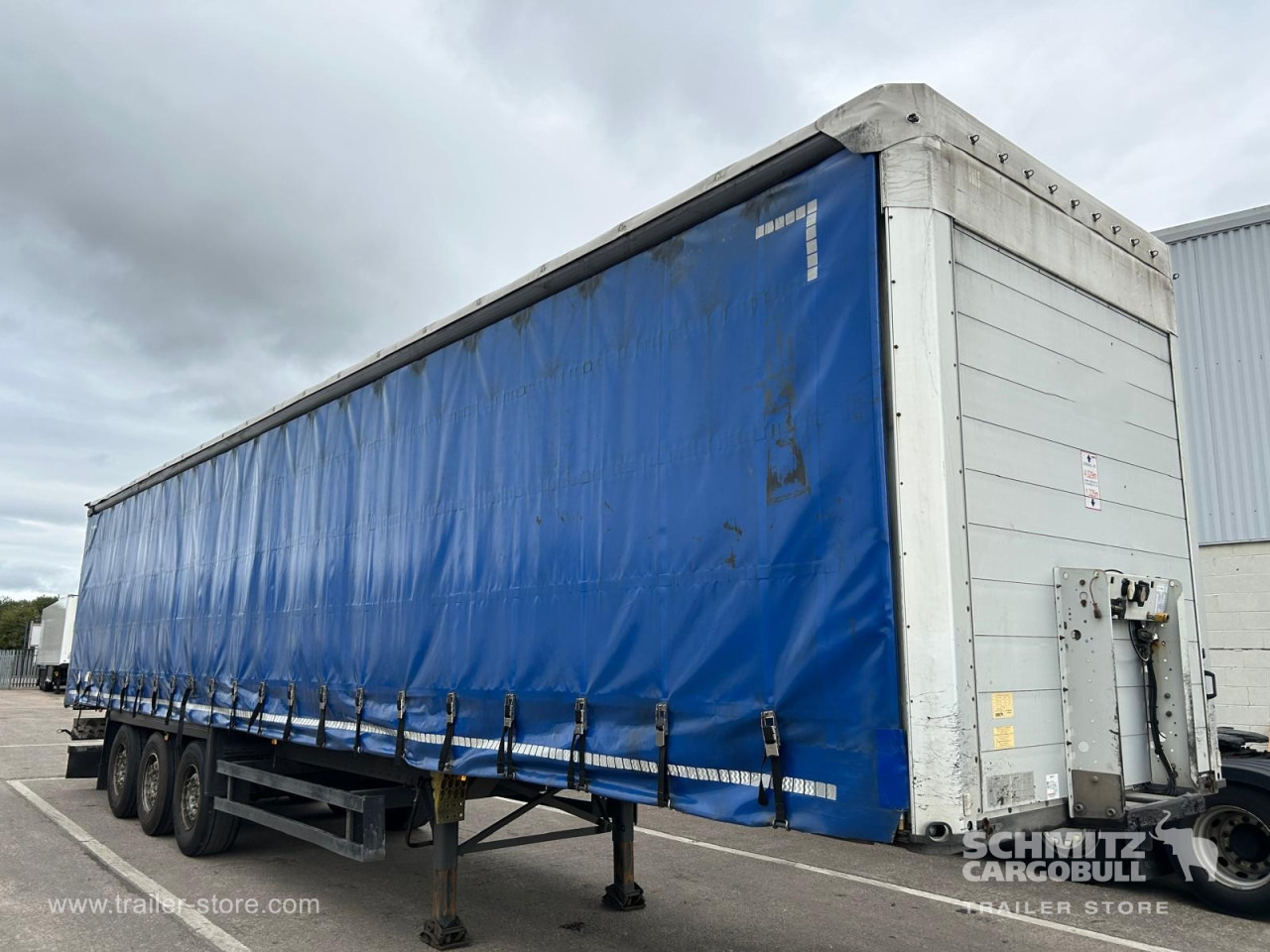 SCHMITZ Curtainsider Euroliner - Poluprikolica sa ceradom: slika 1 SCHMITZ Curtainsider Euroliner - Poluprikolica sa ceradom: slika 1