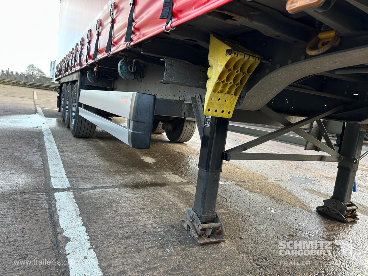 SCHMITZ Curtainsider Standard UK - Poluprikolica sa ceradom: slika 4 SCHMITZ Curtainsider Standard UK - Poluprikolica sa ceradom: slika 4