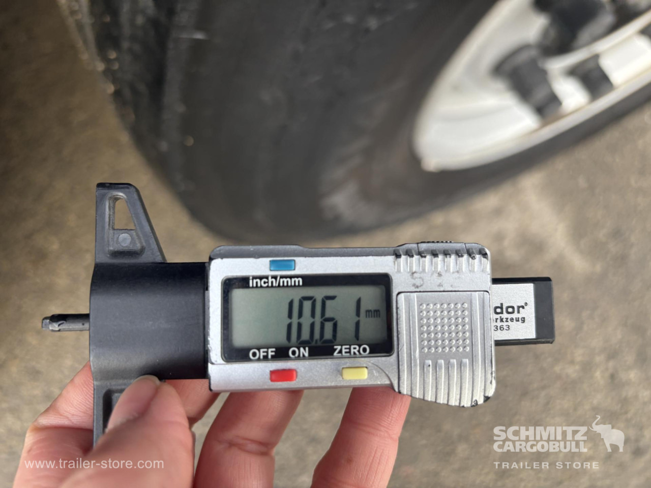 SCHMITZ Curtainsider Standard - Poluprikolica sa ceradom: slika 2 SCHMITZ Curtainsider Standard - Poluprikolica sa ceradom: slika 2