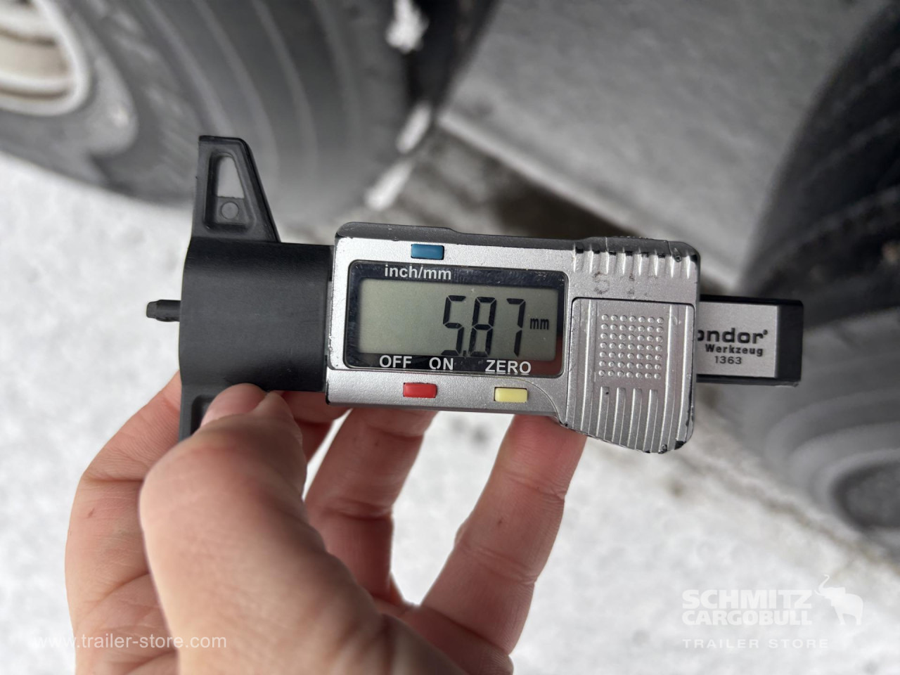 SCHMITZ Curtainsider Standard - Poluprikolica sa ceradom: slika 4 SCHMITZ Curtainsider Standard - Poluprikolica sa ceradom: slika 4