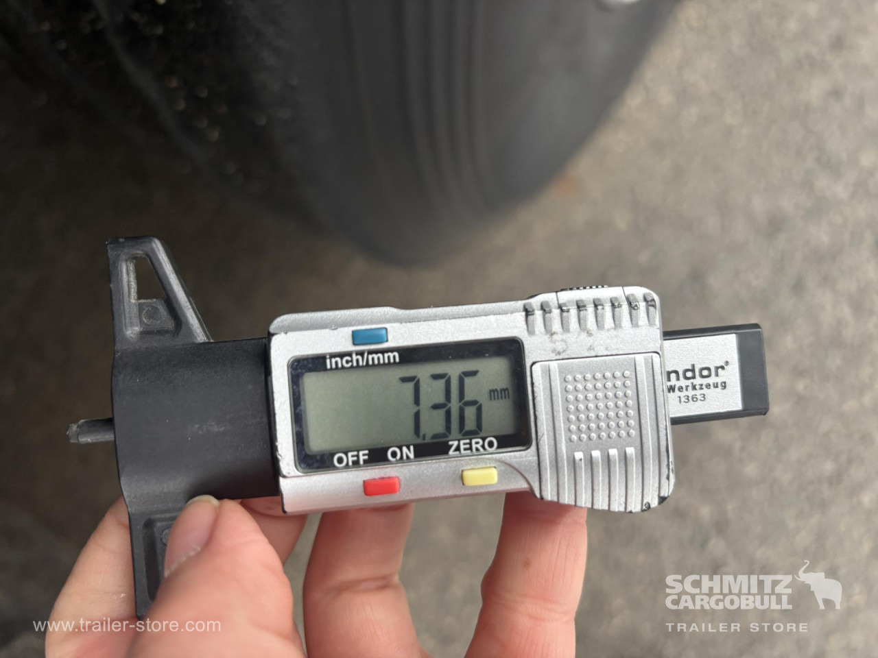 SCHMITZ Curtainsider Standard - Poluprikolica sa ceradom: slika 4 SCHMITZ Curtainsider Standard - Poluprikolica sa ceradom: slika 4