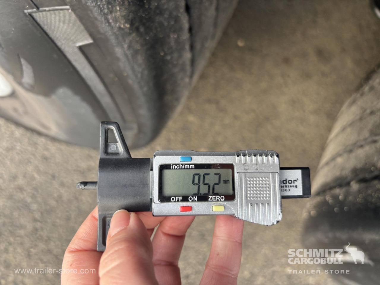 SCHMITZ Curtainsider Standard - Poluprikolica sa ceradom: slika 4 SCHMITZ Curtainsider Standard - Poluprikolica sa ceradom: slika 4