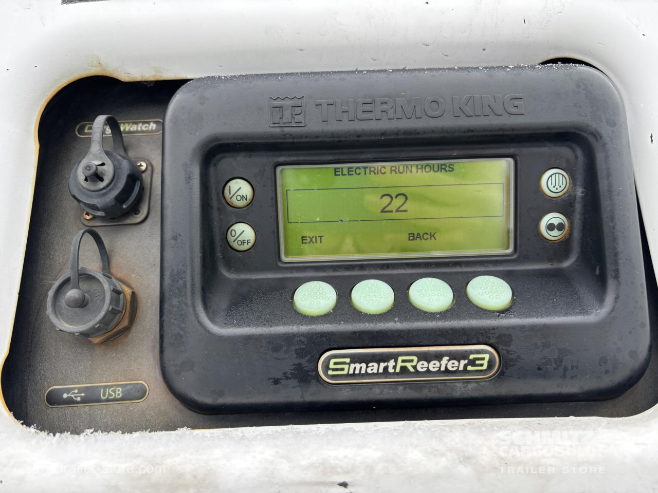 SCHMITZ Reefer Standard Double deck - Izotermička poluprikolica: slika 2 SCHMITZ Reefer Standard Double deck - Izotermička poluprikolica: slika 2