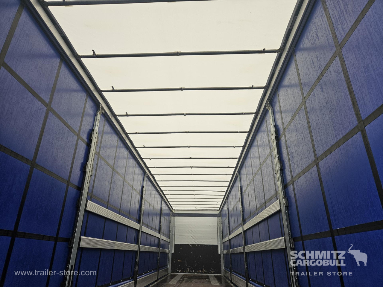 SCHMITZ Curtainsider Mega - Poluprikolica sa ceradom: slika 2 SCHMITZ Curtainsider Mega - Poluprikolica sa ceradom: slika 2