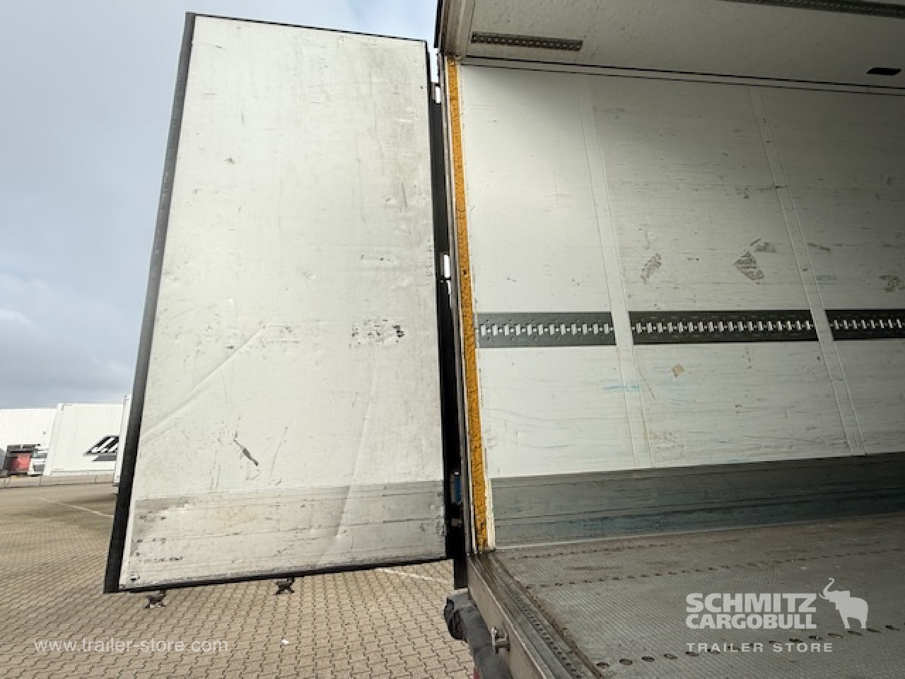 SCHMITZ Oplegger Vries Standard - Izotermička poluprikolica: slika 5 SCHMITZ Oplegger Vries Standard - Izotermička poluprikolica: slika 5