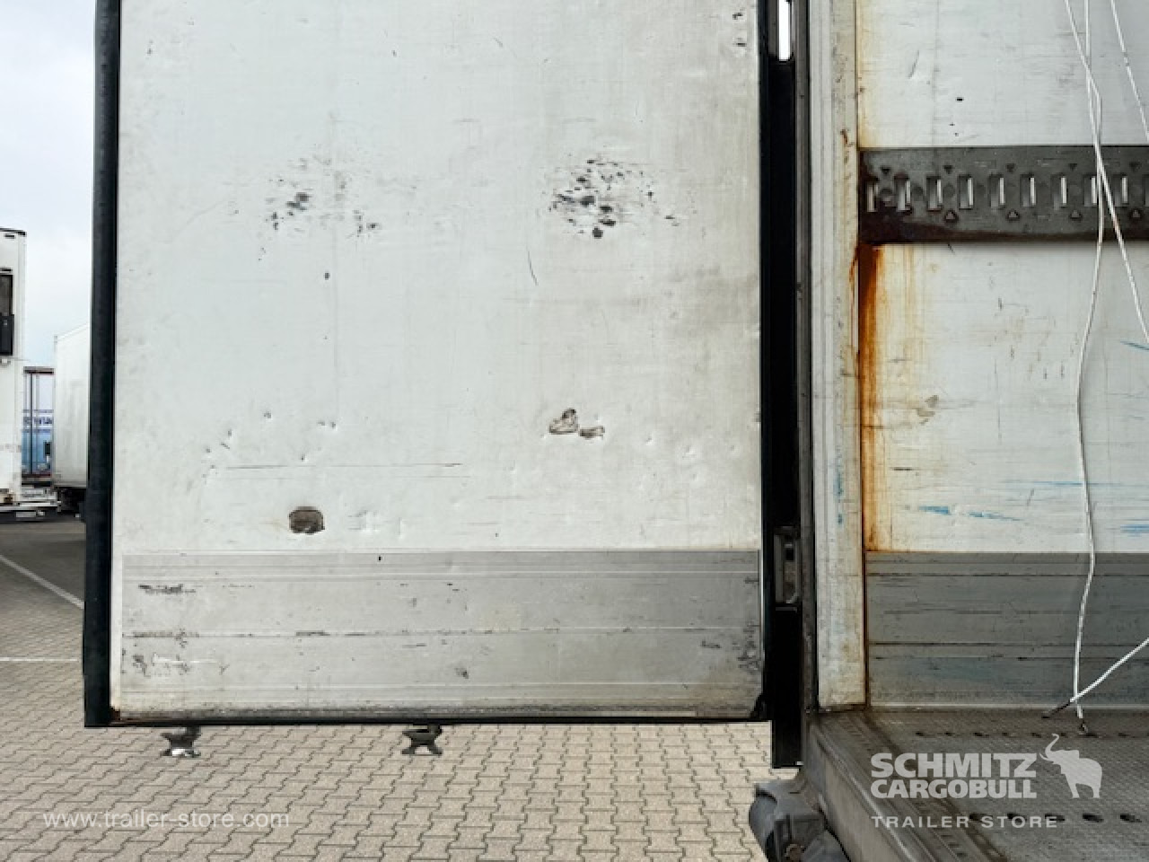 SCHMITZ Oplegger Vries Standard - Izotermička poluprikolica: slika 2 SCHMITZ Oplegger Vries Standard - Izotermička poluprikolica: slika 2