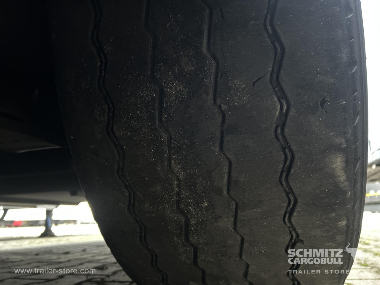 SCHMITZ Curtainsider Mega - Poluprikolica sa ceradom: slika 5 SCHMITZ Curtainsider Mega - Poluprikolica sa ceradom: slika 5