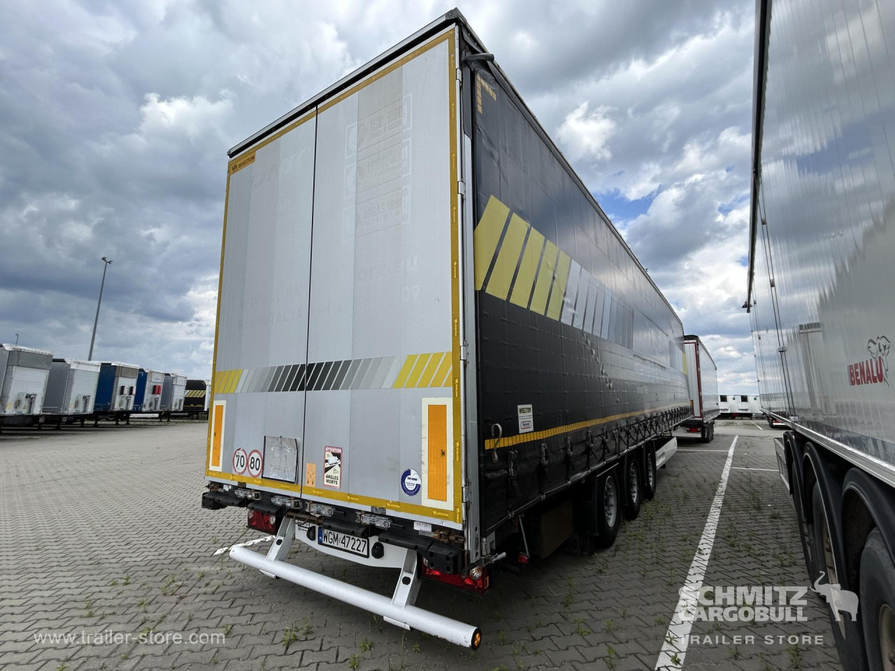 WIELTON Curtainsider Mega - Poluprikolica sa ceradom: slika 4 WIELTON Curtainsider Mega - Poluprikolica sa ceradom: slika 4