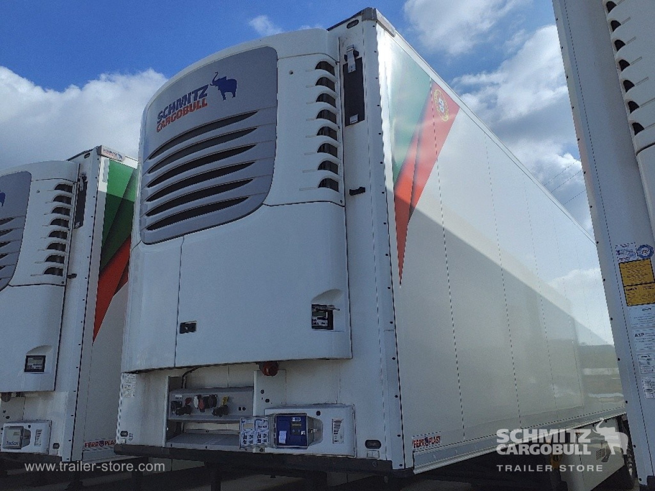 SCHMITZ Reefer Standard - Izotermička poluprikolica: slika 2 SCHMITZ Reefer Standard - Izotermička poluprikolica: slika 2