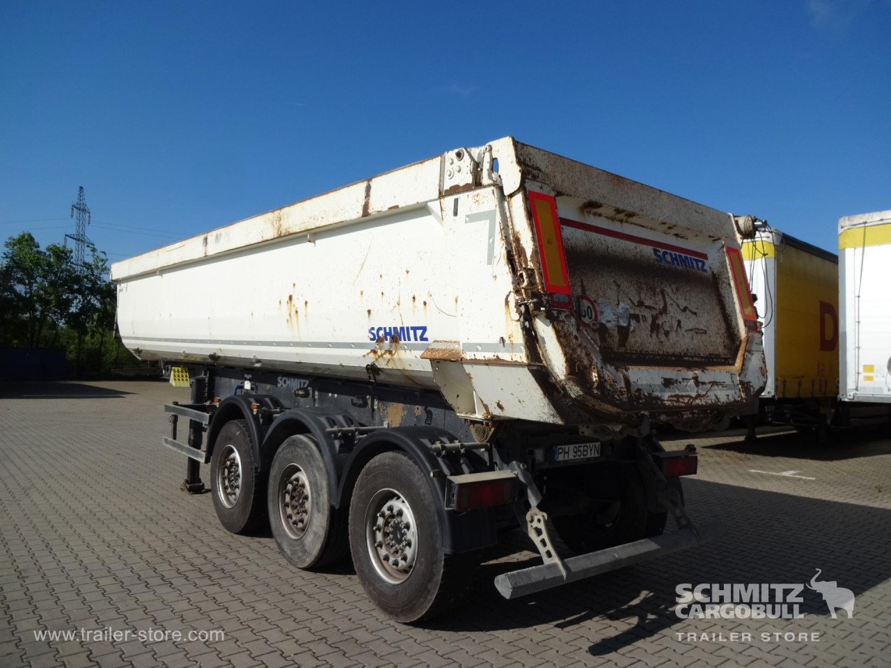 SCHMITZ Tipper Steel half pipe body 28m³ - Poluprikolica istovarivača: slika 1 SCHMITZ Tipper Steel half pipe body 28m³ - Poluprikolica istovarivača: slika 1