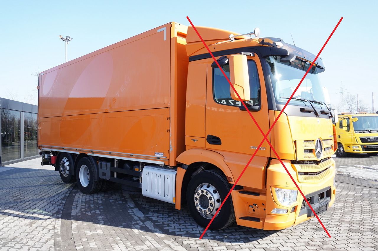 Lizing Container Body , 17 EPAL, 2x side opening, 2000 kg lift Container Body , 17 EPAL, 2x side opening, 2000 kg lift: slika 9 Lizing Container Body , 17 EPAL, 2x side opening, 2000 kg lift Container Body , 17 EPAL, 2x side opening, 2000 kg lift: slika 9