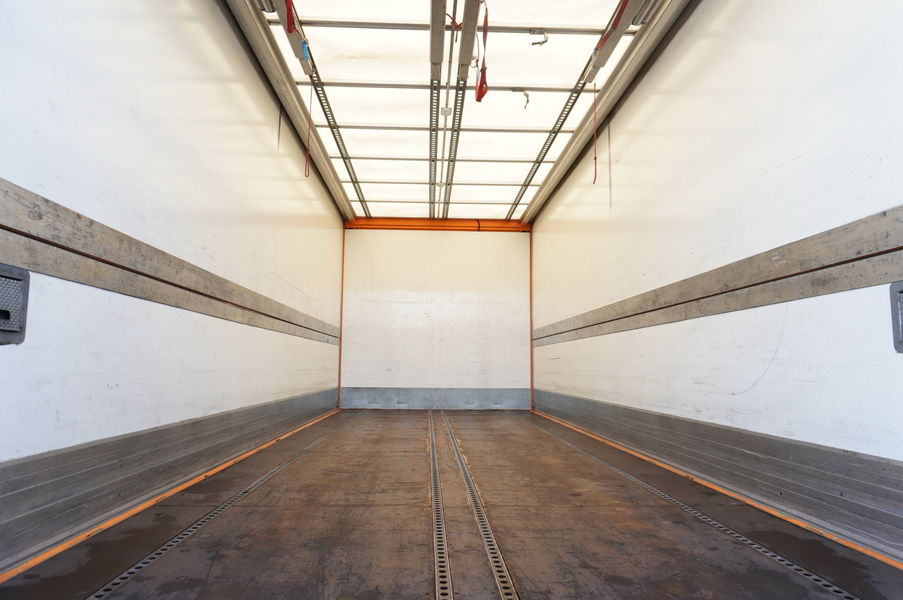 Lizing Container Body , 17 EPAL, 2x side opening, 2000 kg lift Container Body , 17 EPAL, 2x side opening, 2000 kg lift: slika 14 Lizing Container Body , 17 EPAL, 2x side opening, 2000 kg lift Container Body , 17 EPAL, 2x side opening, 2000 kg lift: slika 14