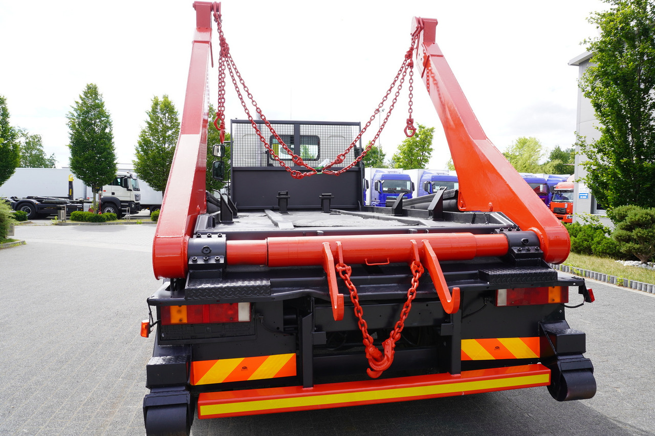 DAF LF 55.220 Skip loader GUIMA PALFINGER M14T - Kamion za utovaranje kontejnera: slika 5 DAF LF 55.220 Skip loader GUIMA PALFINGER M14T - Kamion za utovaranje kontejnera: slika 5