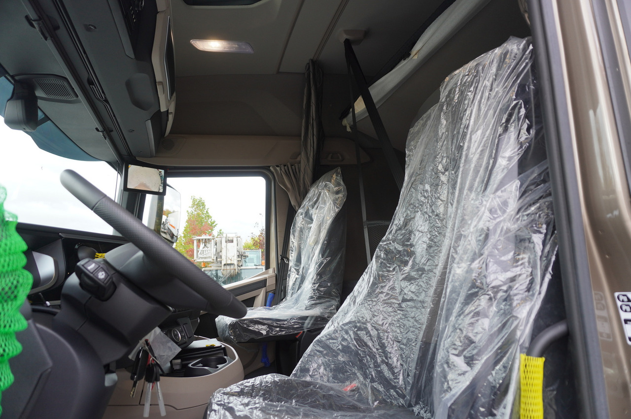 DAF NEW XG 480 6×2 / 2025 / KRONE 20 EPAL Doppelstock Refrigerator / Thermoking T-1000R / No mileage / steered axle - Hladnjača: slika 2 DAF NEW XG 480 6×2 / 2025 / KRONE 20 EPAL Doppelstock Refrigerator / Thermoking T-1000R / No mileage / steered axle - Hladnjača: slika 2